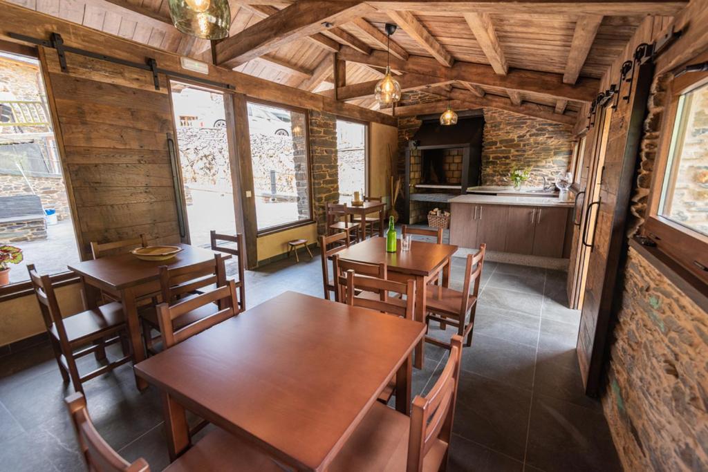 Apartamentos Rurales Casa Llongo Coana 외부 사진